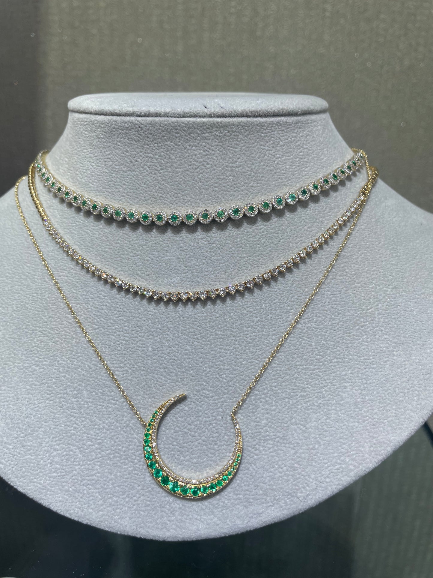 14KT Yellow Gold Emerald Crescent Moon Pendant with Diamonds